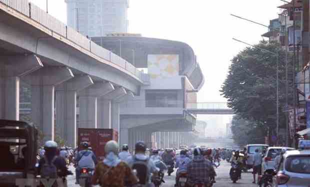 Thời tiết hanh khô, nồng độ các chất ô nhiễm trong không khí gia tăng