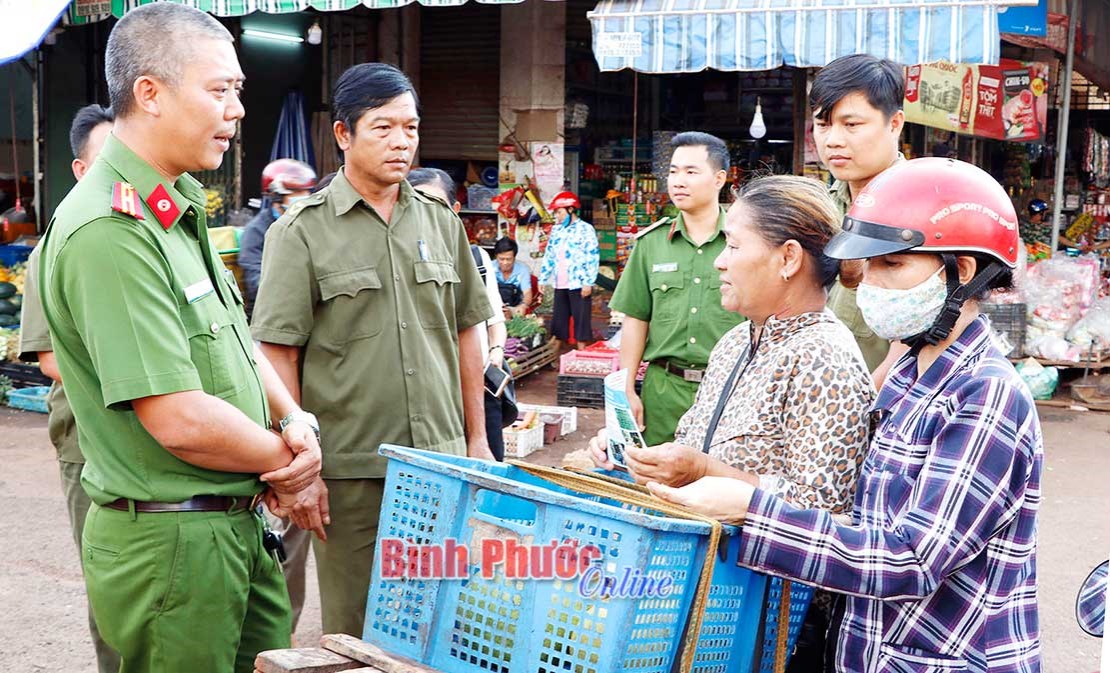 Ra mắt m&ocirc; h&igrave;nh ph&ograve;ng ngừa, đấu tranh, b&agrave;i trừ &ldquo;t&iacute;n dụng đen&rdquo;