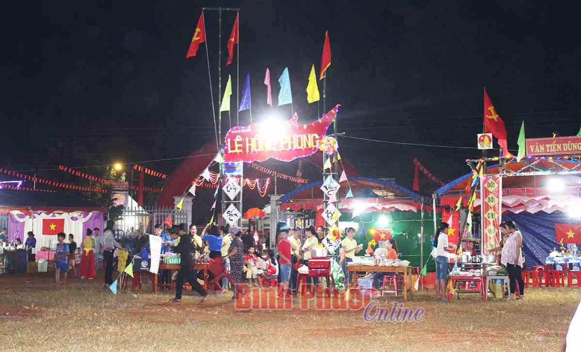 Sôi nổi hội trại kỷ niệm 75 năm Ngày thành lập Quân đội nhân dân Việt Nam