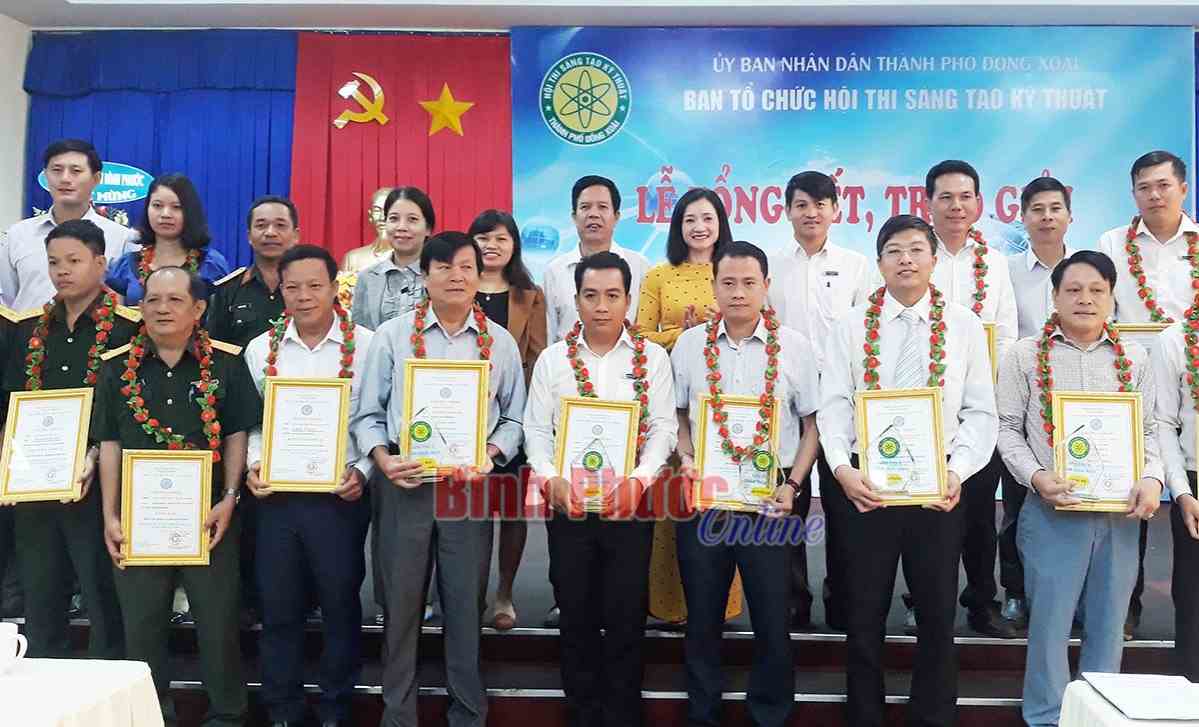 Đồng Xoài: Trao 14 giải hội thi sáng tạo kỹ thuật lần thứ V