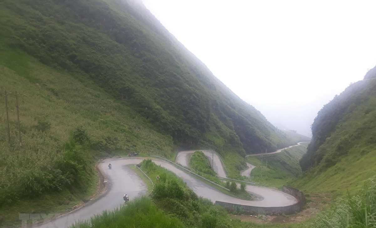 Con đường Hạnh Phúc dẫn đến di sản Cao nguyên đá Đồng Văn