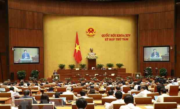 Kỳ họp thứ 8, Quốc hội khóa XIV: Cho ý kiến ba dự án Luật