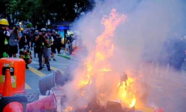 Cảnh sát Hong Kong lên án hành động bạo lực của người biểu tình