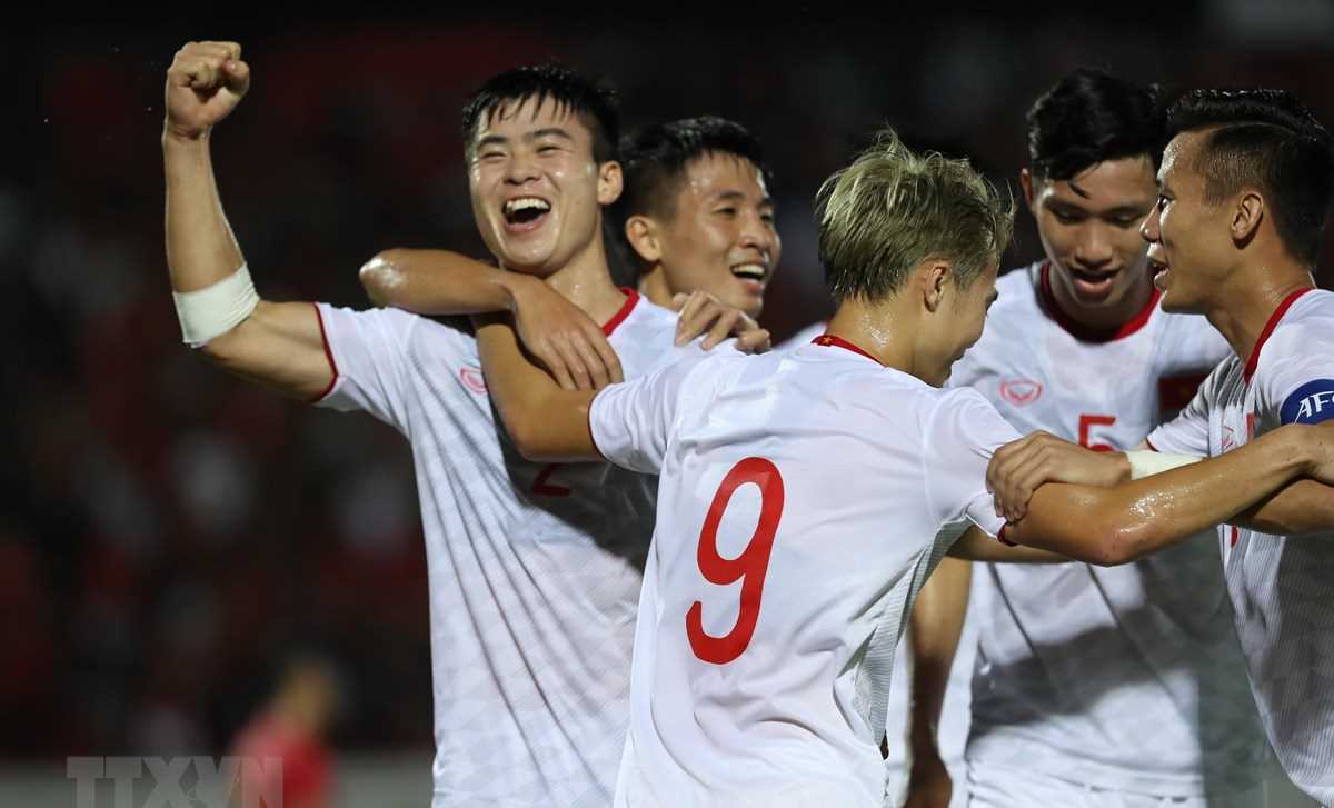 Đội tuyển Việt Nam trở lại top 15 châu Á trên bảng xếp hạng FIFA