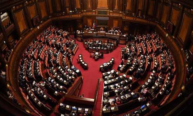 Nội các Italy đề ra các mục tiêu kinh tế phù hợp với quy định của EC