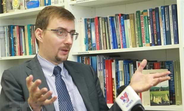 'Việt Nam l&agrave; đối t&aacute;c tự nhi&ecirc;n của Nga trong ch&iacute;nh s&aacute;ch hướng Đ&ocirc;ng'