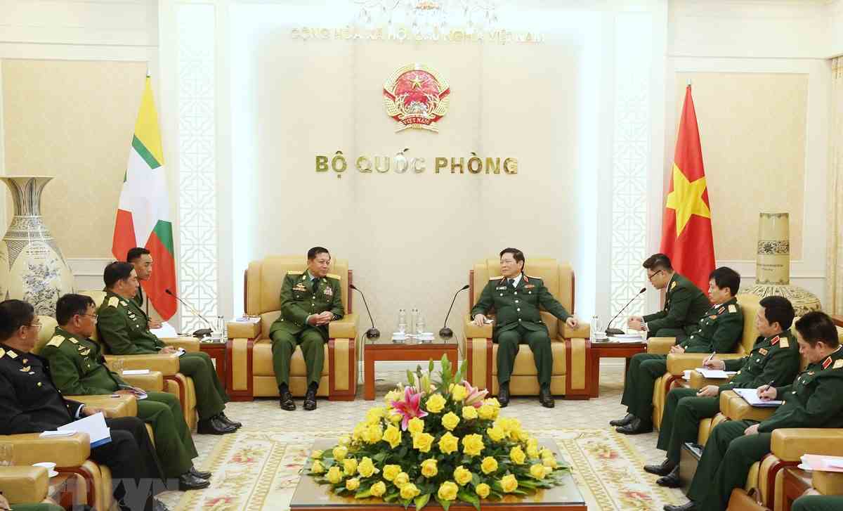 Tổng Tư lệnh các lực lượng vũ trang Myanmar thăm chính thức Việt Nam