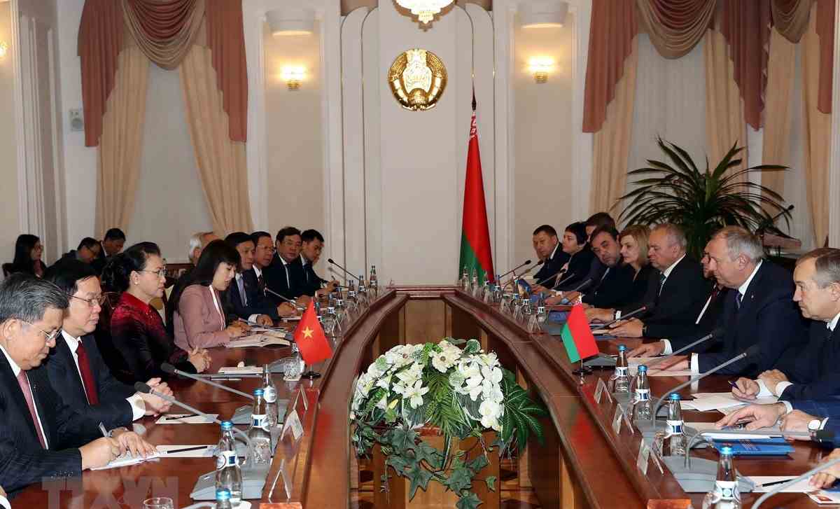 Chủ tịch Quốc hội kết thúc tốt đẹp chuyến thăm chính thức Nga, Belarus