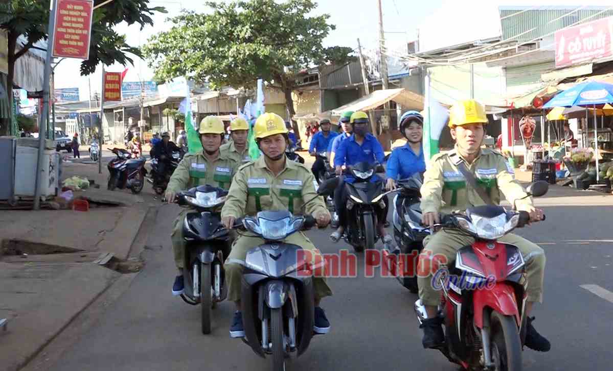 Tuyên truyền an toàn hành lang lưới điện cao áp tại Bình Minh