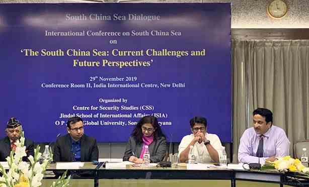 Chuyên gia quốc tế tán dương phản ứng của Việt Nam ở Biển Đông