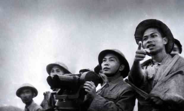 Chuyên gia Nga đánh giá cao tinh thần chiến đấu của quân đội Việt Nam