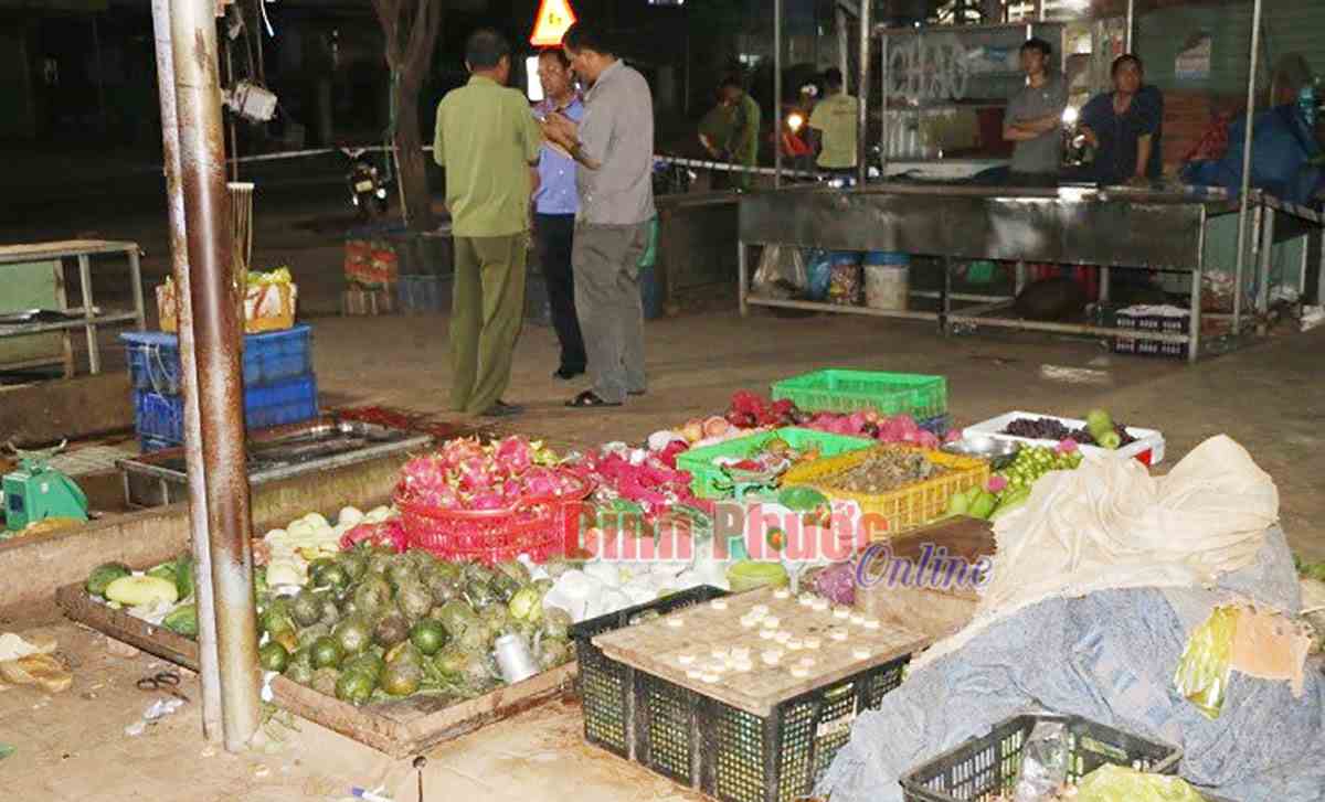 Can ngăn đánh nhau - bị chém trọng thương