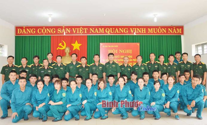 C&ocirc;ng bố quyết định huy động đại đội d&acirc;n qu&acirc;n thường trực