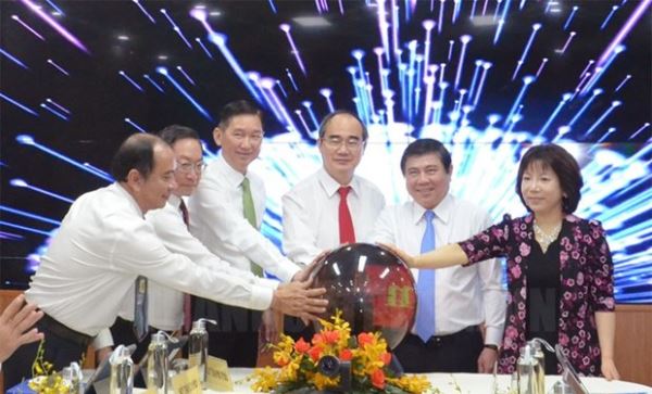 Ra mắt mô hình trung tâm điều hành y tế ứng dụng trí tuệ nhân tạo