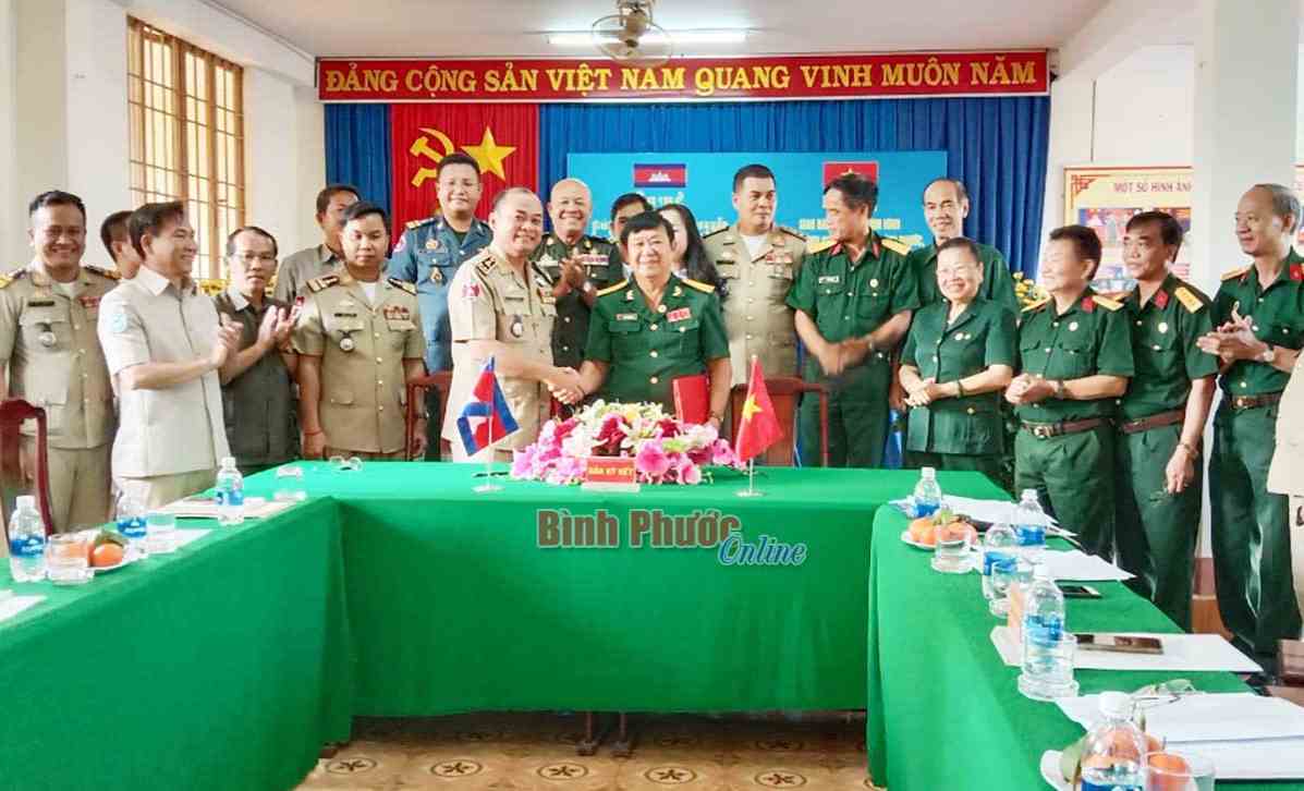Cựu chiến binh Bình Phước và Kratie ký kết chương trình phối hợp