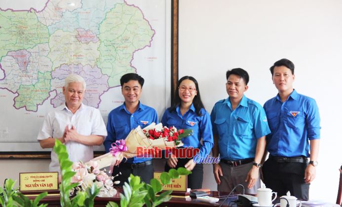 Xây dựng ý thức trách nhiệm vì cộng đồng cho đoàn viên, thanh niên