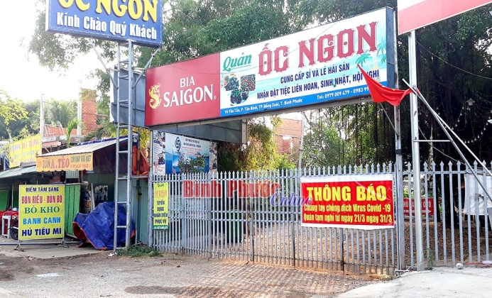 Nhiều cơ sở kinh doanh ở Đồng Xoài đóng cửa phòng, chống Covid-19
