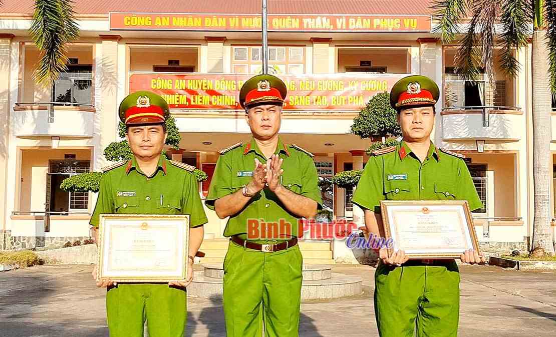 2 tập thể được Bộ Công an khen thưởng