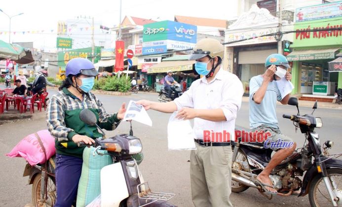 Huyện Phú Riềng theo dõi sức khỏe 5 người đến từ Hàn Quốc