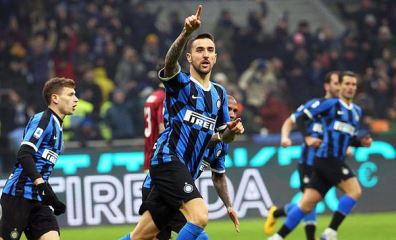 Inter thắng ngược AC Milan sau khi bị dẫn trước 2 bàn