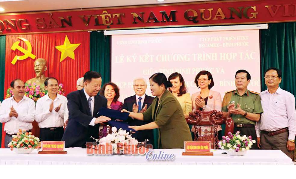 Sắc xuân trên các khu công nghiệp