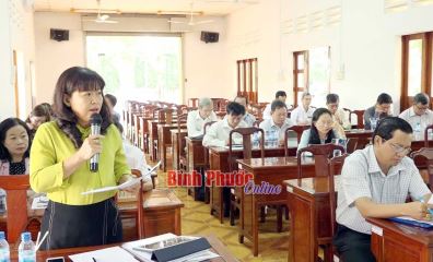 Bình Long góp ý văn kiện Đại hội Đảng bộ thị xã lần thứ XII