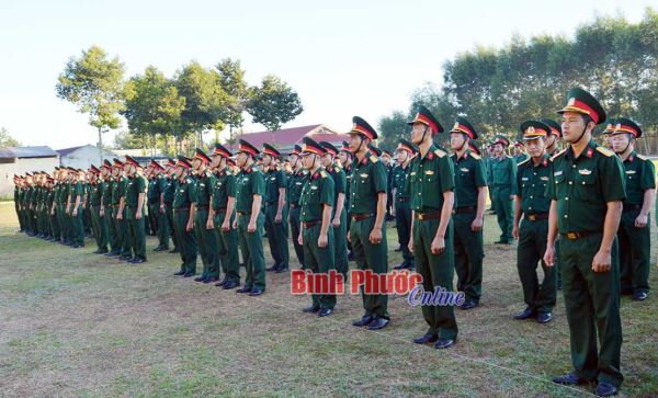Bộ CHQS tỉnh triển khai c&ocirc;ng t&aacute;c huấn luyện v&agrave; sẵn s&agrave;ng chiến đấu