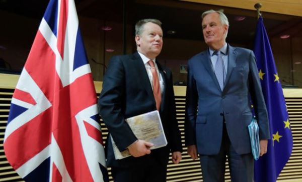 Hoãn đàm phán thương mại Brexit vòng hai do COVID-19
