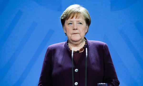 EU cấm nhập cảnh trong 30 ngày kiềm chế sự lây lan của dịch COVID-19