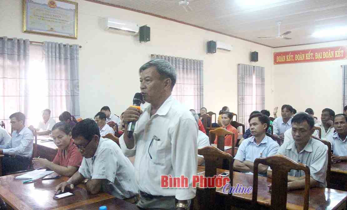 Chủ tịch UBND tỉnh yêu cầu: UBND huyện Phú Riềng, Lộc Ninh trả lời kiến nghị của cử tri