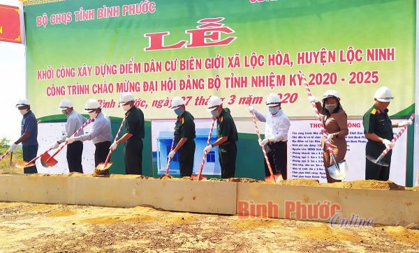 Khởi c&ocirc;ng x&acirc;y dựng điểm d&acirc;n cư bi&ecirc;n giới Lộc H&ograve;a