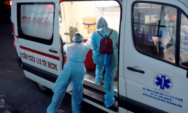 Một người nhập cảnh từ Bangkok nhiễm bệnh, ca COVID-19 thứ 122