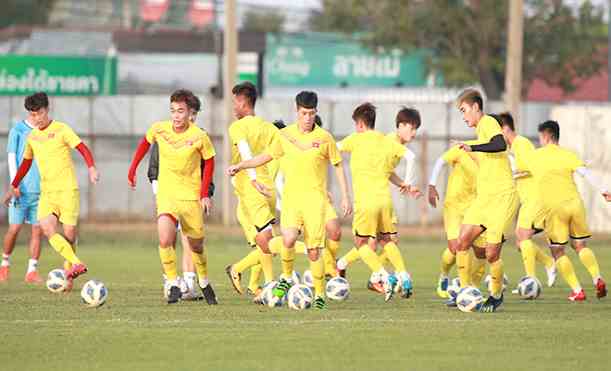 U23 Việt Nam vs U23 UAE: 'Duyên' Tây Á và 3 điểm đầu tiên. VTV6 trực tiếp