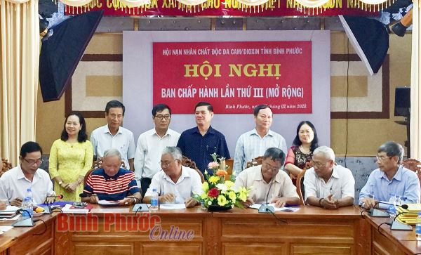 Vận động gần 2,3 tỷ đồng giúp đỡ nạn nhân da cam/dioxin