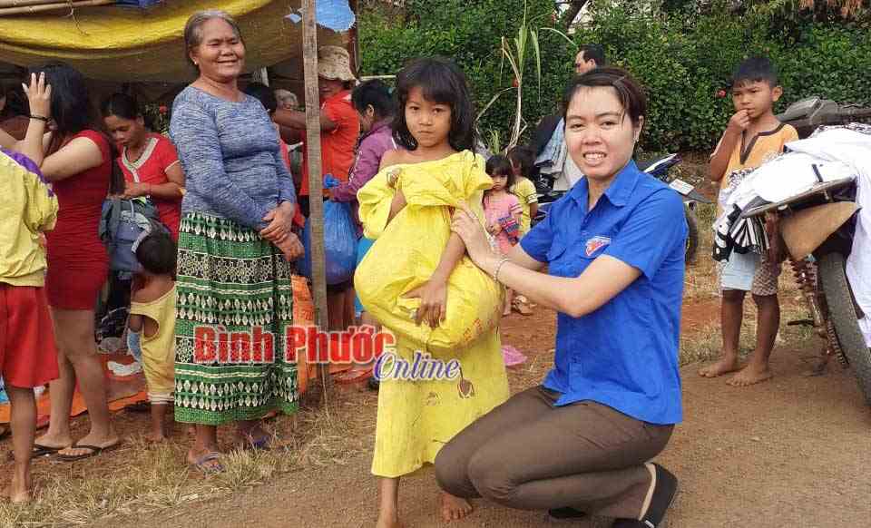 Lan tỏa y&ecirc;u thương từ điều giản dị