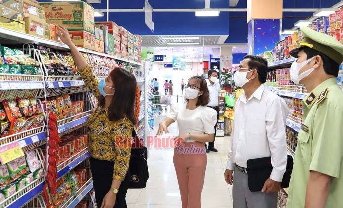 Co.opmart Đồng Xoài tăng 40% lượng hàng dự trữ