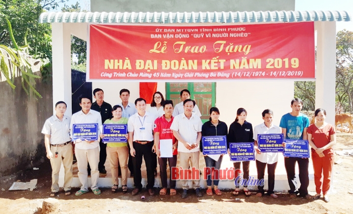 Bù Đăng vận động nhân dân ủng hộ Quỹ “Vì người nghèo” hơn 1,9 tỷ đồng