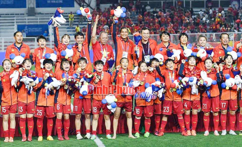 Bóng đá lan tỏa tinh thần yêu nước