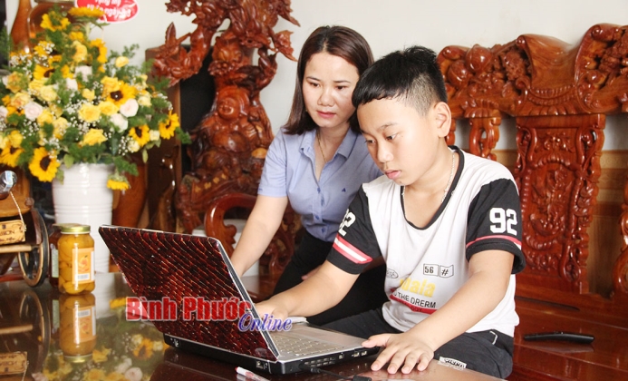 Học online mùa dịch Covid-19