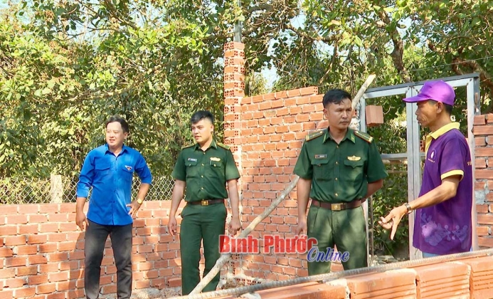 Gắn kết t&igrave;nh qu&acirc;n - d&acirc;n