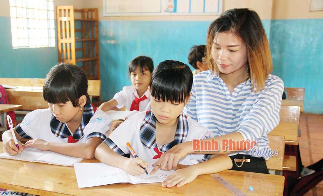 “Nét chữ - nết người”