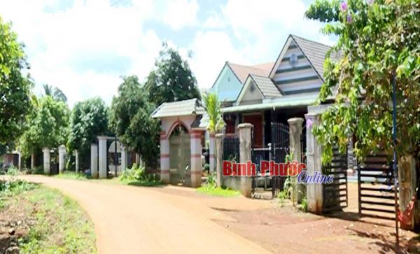 Sơn H&ograve;a hướng đến th&ocirc;n &ldquo;3 kh&ocirc;ng&rdquo; kiểu mẫu