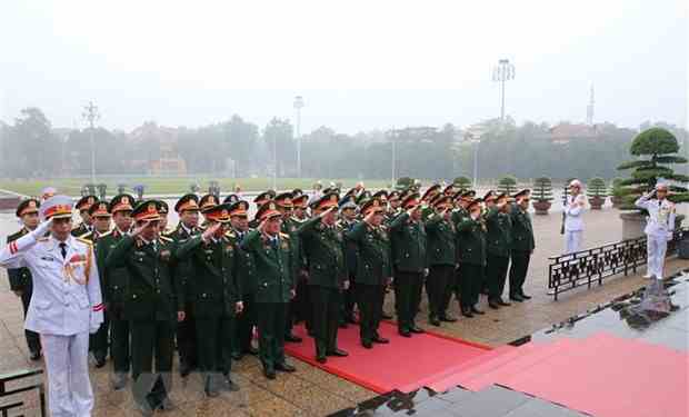 Giữ vững trận địa tư tưởng của Đảng trong qu&acirc;n đội