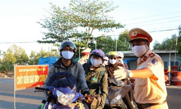 Chuẩn bị mọi điều kiện sẵn sàng ứng phó dịch COVID-19 trên diện rộng