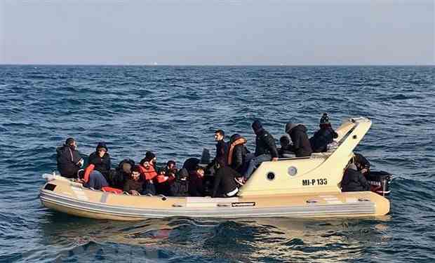 Phát hiện thuyền chở 87 người nhập cư bất hợp pháp đến đảo Cyprus