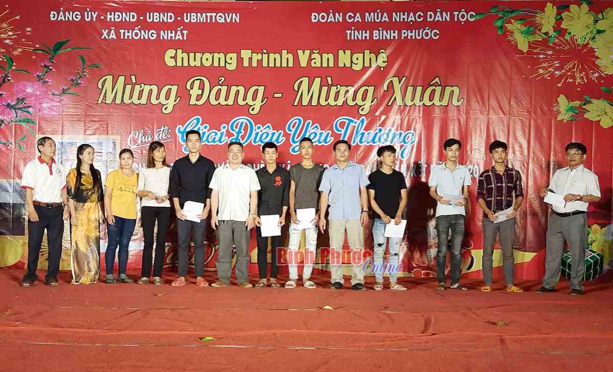 Thống Nhất quyên góp trên 108 triệu đồng ủng hộ Quỹ vì người nghèo