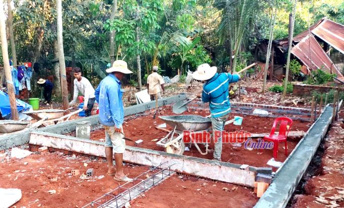 Thanh niên với tổ hợp tác dịch vụ nghề nghiệp 
