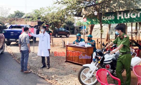 Bù Đăng lập 5 chốt kiểm soát dịch