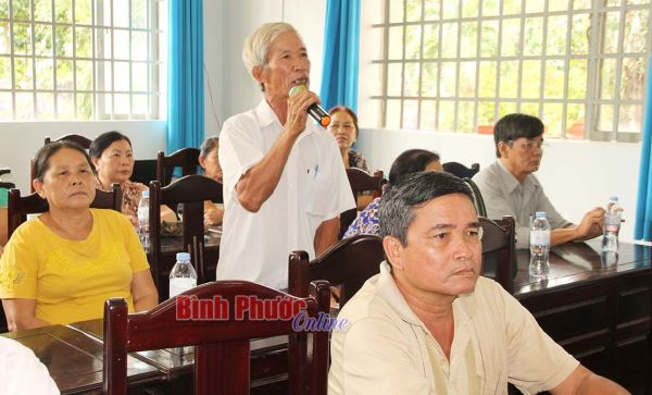 Hội nghị tiếp xúc cử tri thị xã Bình Long trước kỳ họp thứ 12