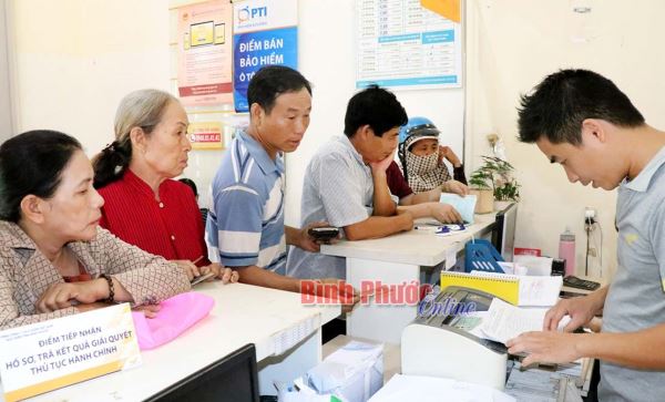 Bù Đốp chi hỗ trợ người lao động mất việc do dịch Covid-19